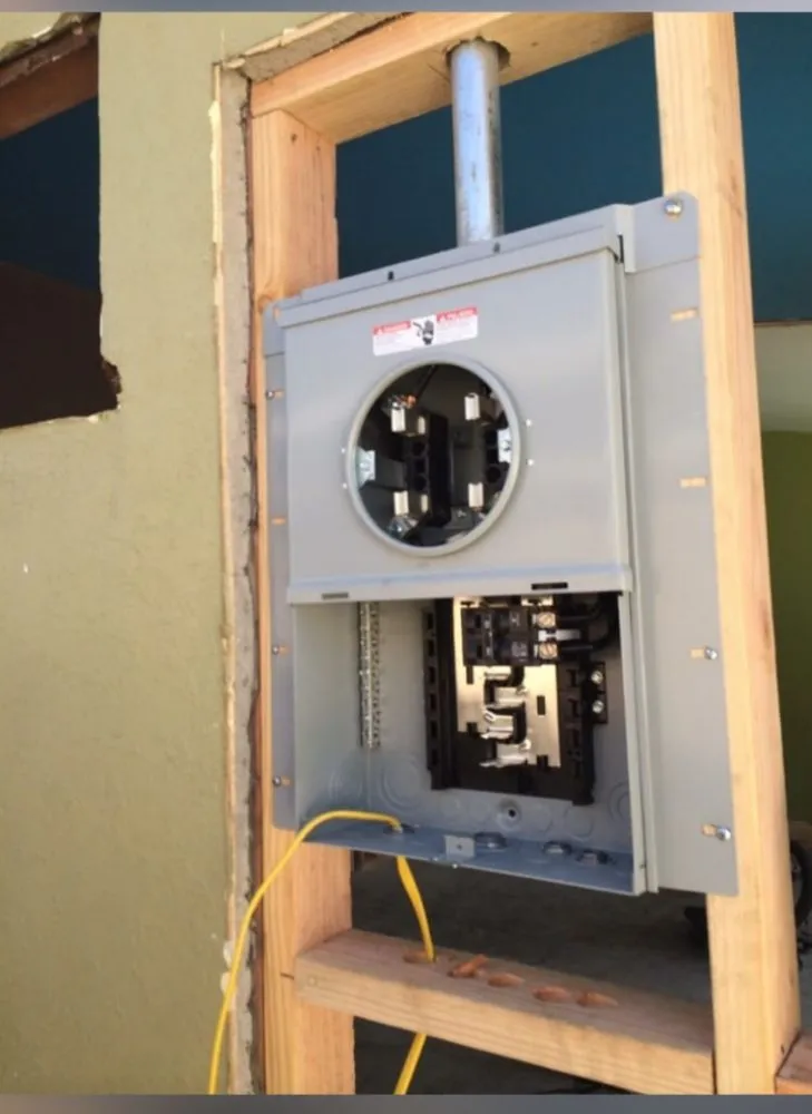 Slide of Cyclops Electric