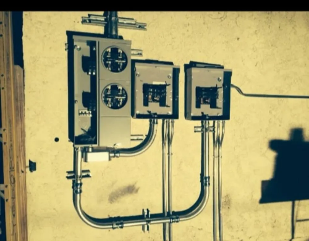 Slide of Cyclops Electric