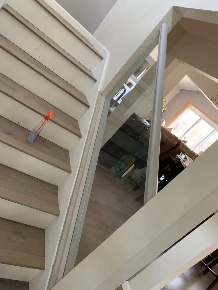 Slide of CYG Handyman Services