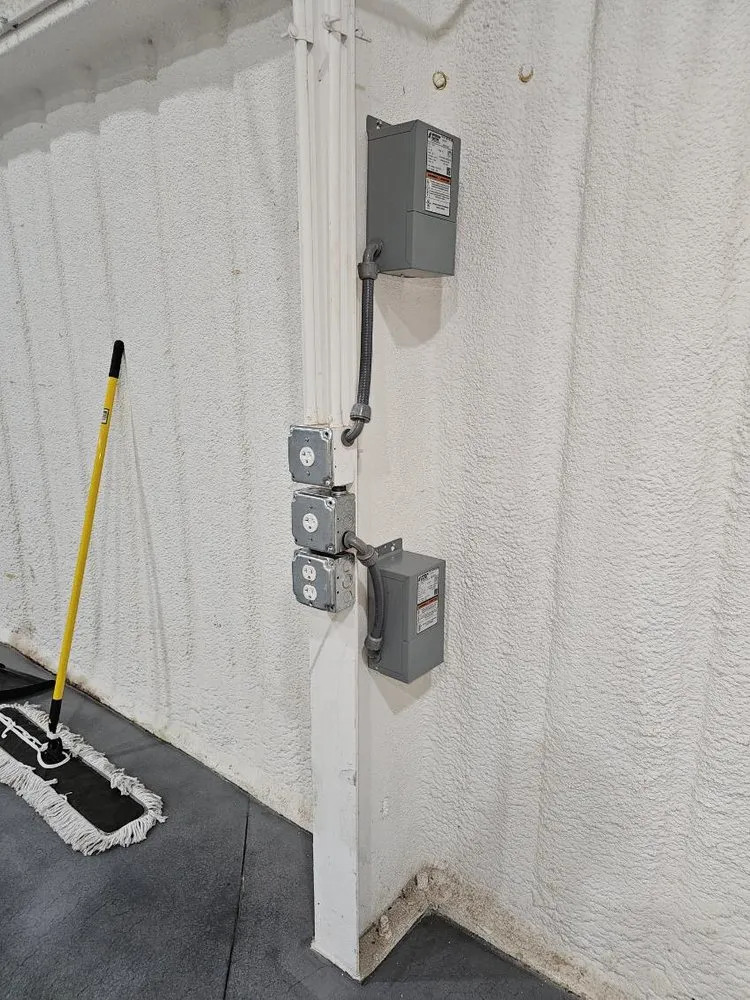 Professional outlet and switch repair in Glencoe, OK by Cypress Electrical