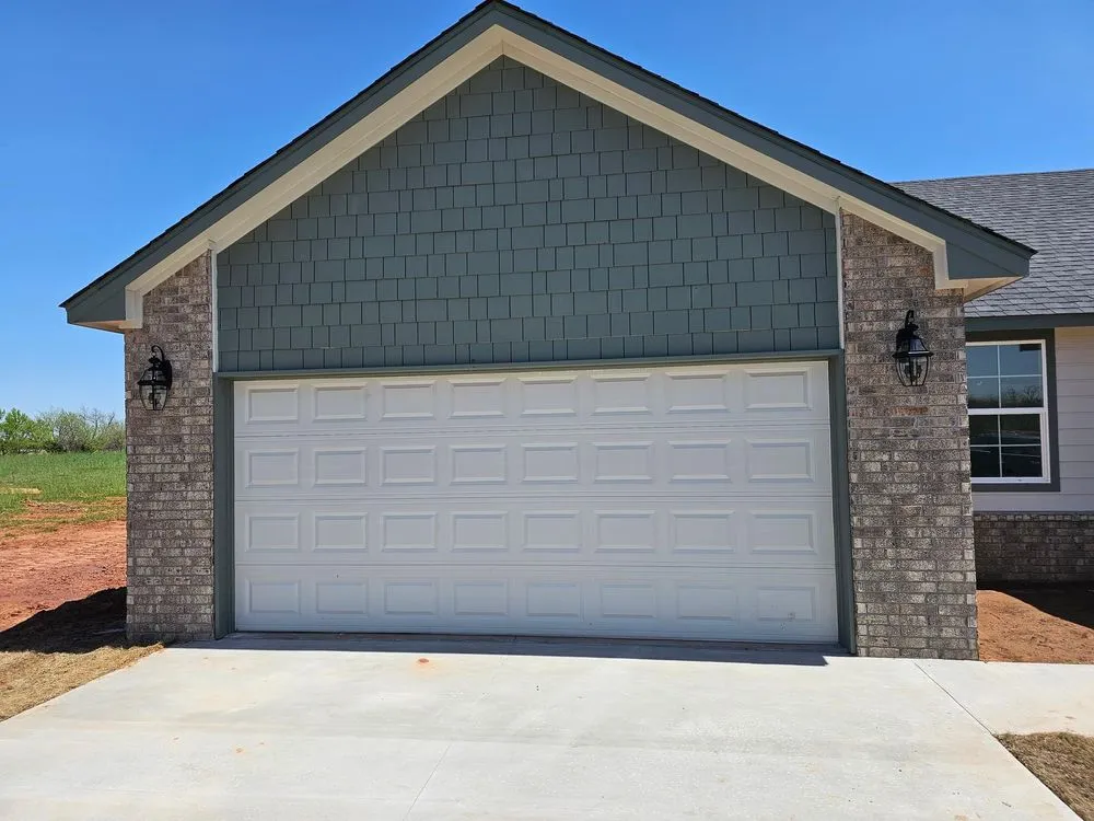 Licensed outlet and switch repair experts serving Glencoe, OK - Cypress Electrical