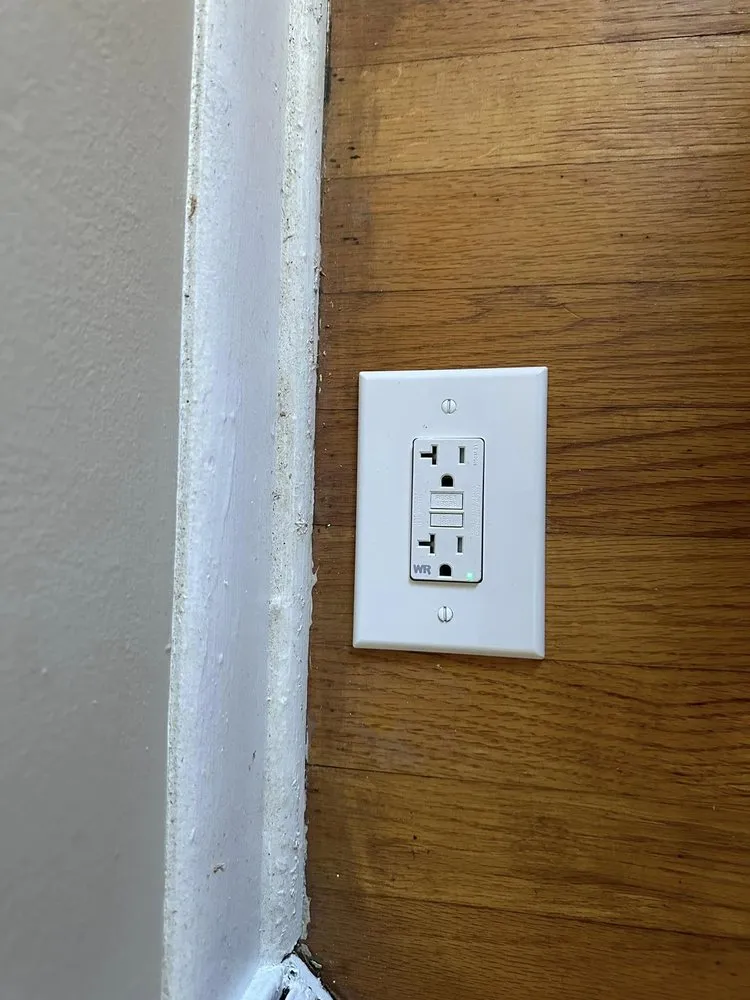 Slide of Cypress Hills Electricians