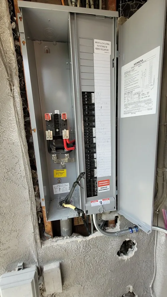 Slide of CZ Electric Licensed Electrical Contractor