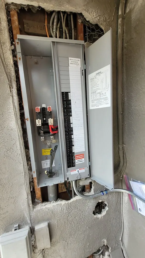 Slide of CZ Electric Licensed Electrical Contractor