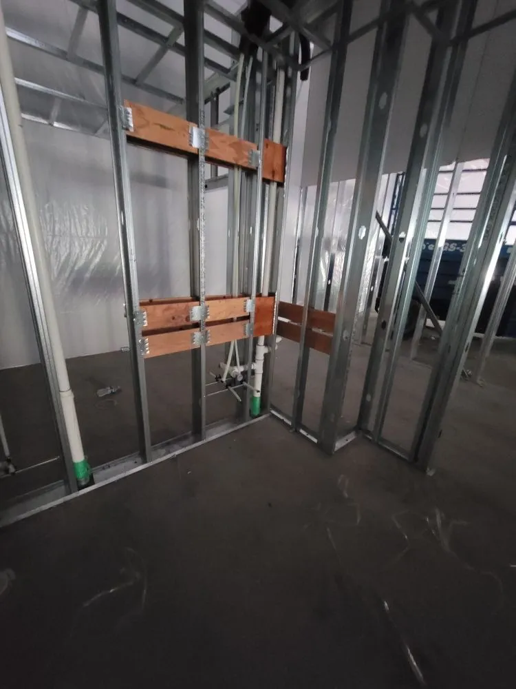 Slide of D & C  General Construction