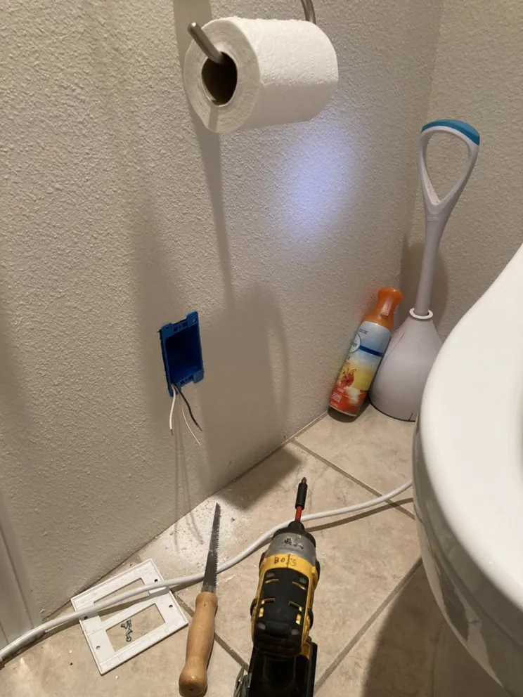 Slide of D & D Electric