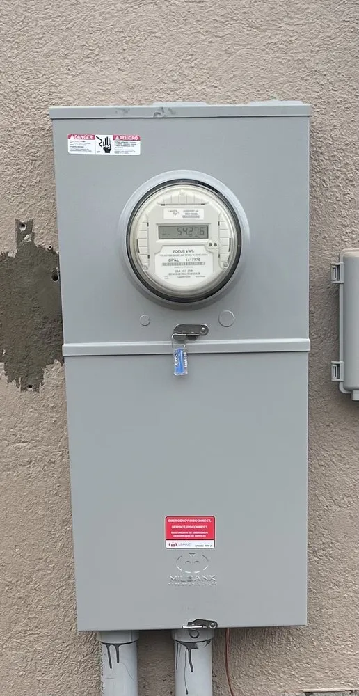 Slide of D & D Electrical Service