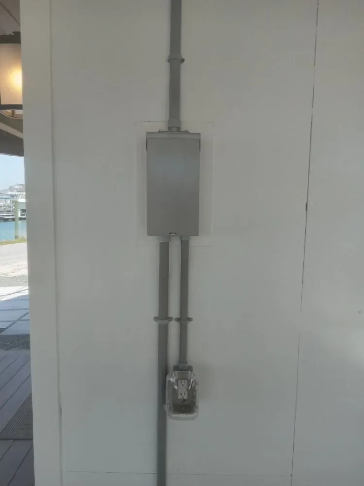 Slide of D & D Electrical Services