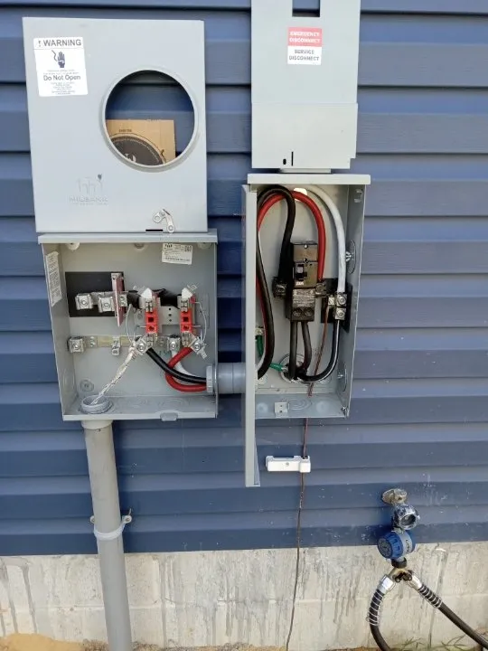 Slide of D & D Electrical Services