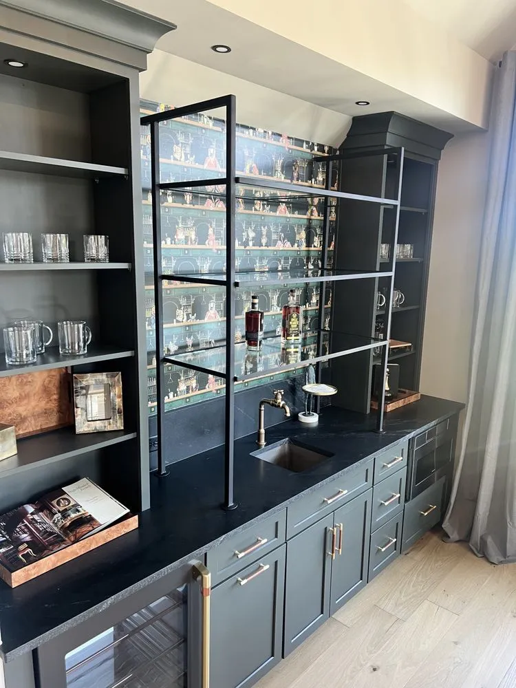 Slide of D & D Home Solutions