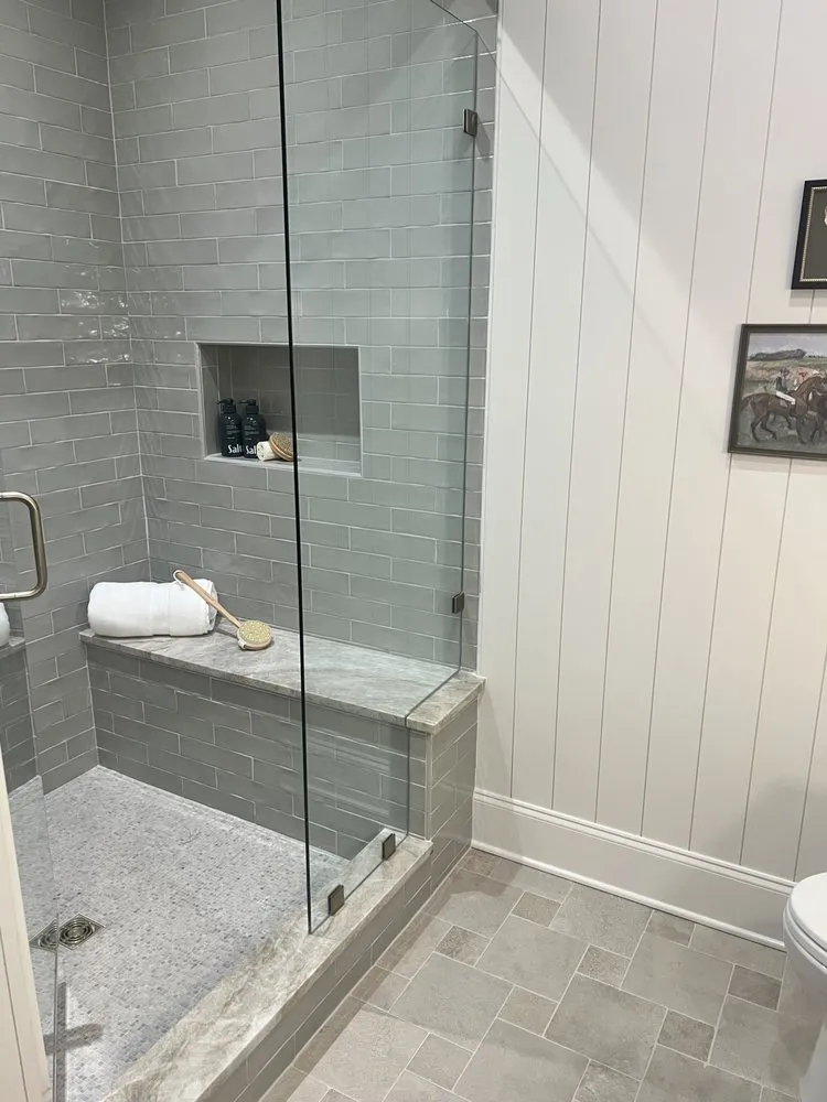 Slide of D & D Home Solutions