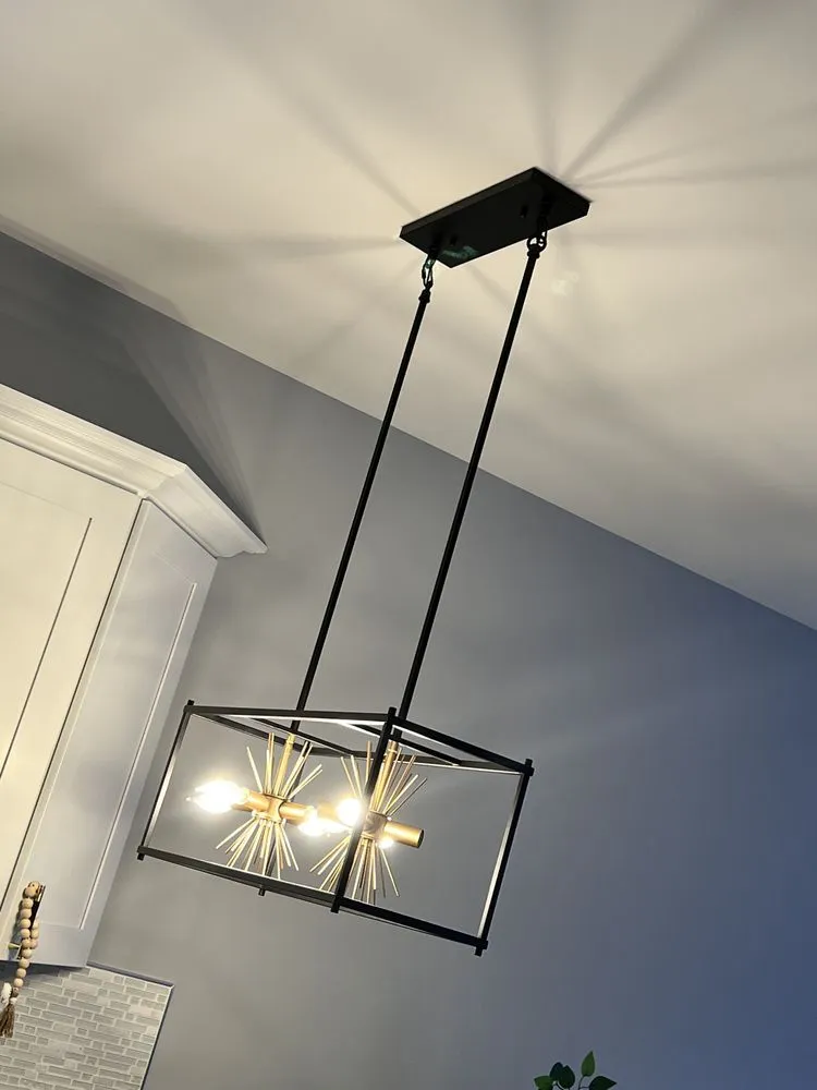 Slide of D & Diaz Electrician