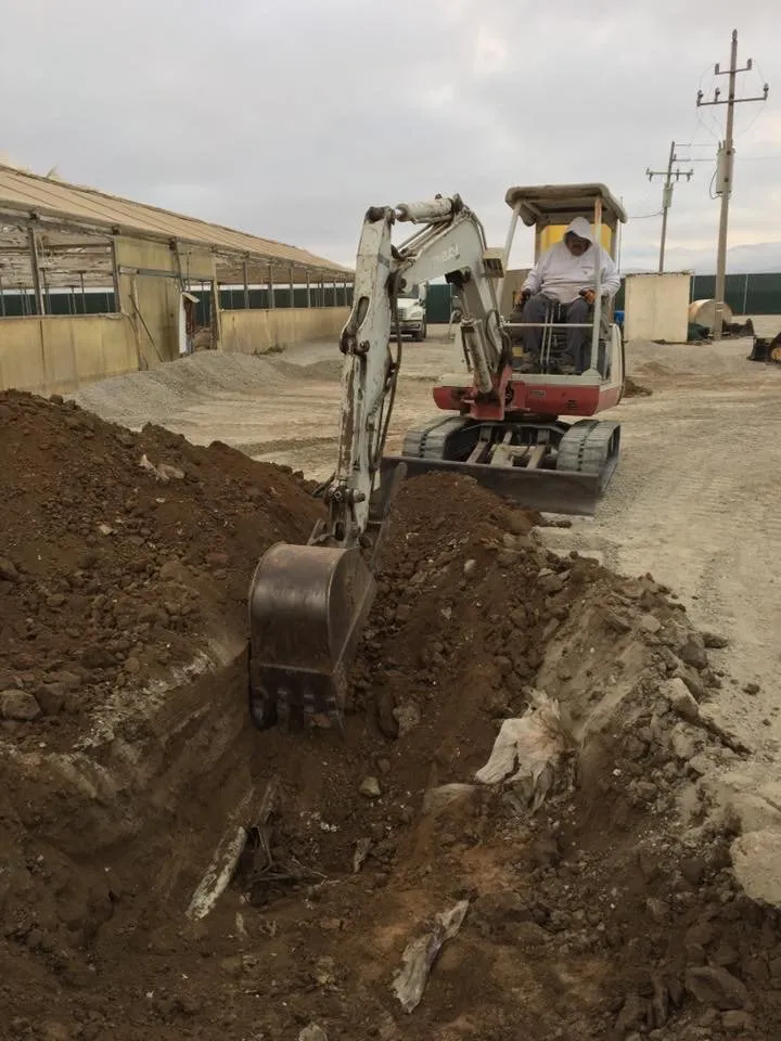 Slide of D & H Electric