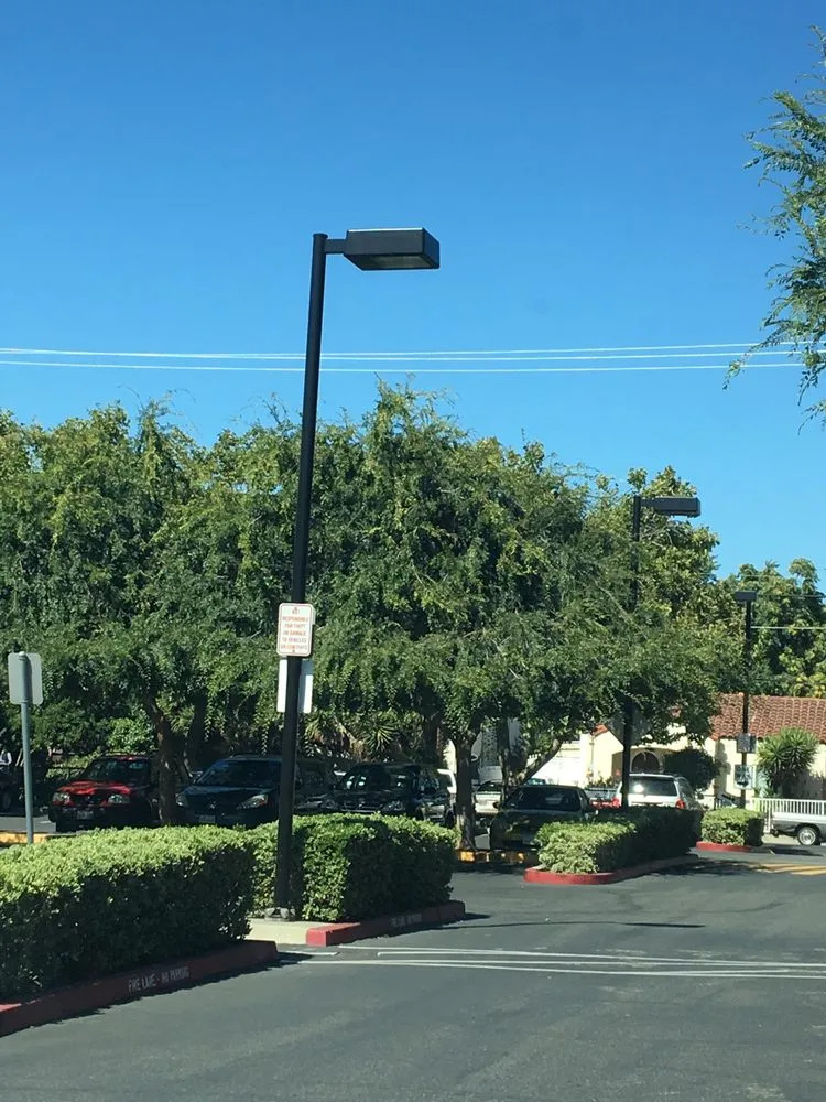 Slide of D & H Electric