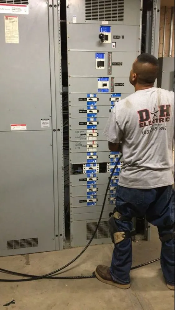 Slide of D & H Electric