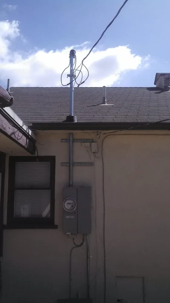 Slide of D & L Electrical