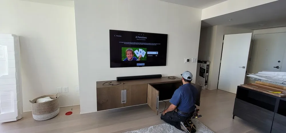 Slide of D & N Electric