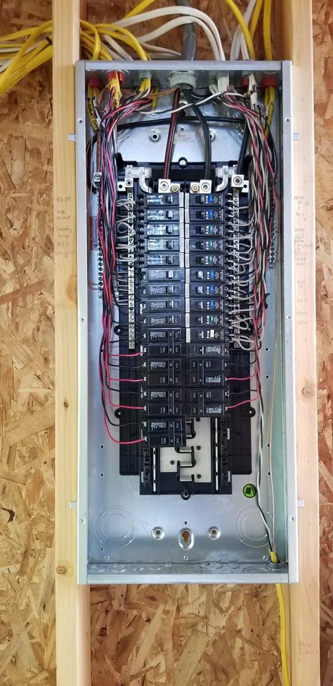 Licensed emergency electrical service in ,  by D & N Electric