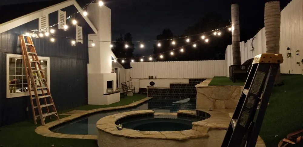 Slide of D & N Electric