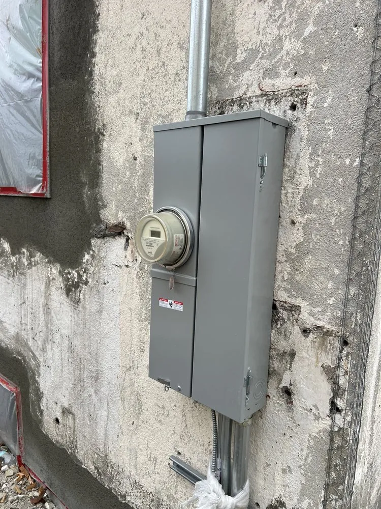 Slide of D & W Electric