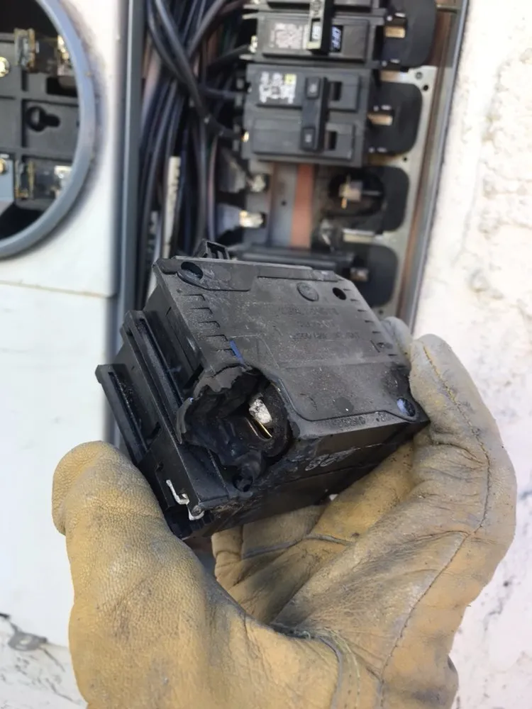 Slide of D 4 Electric