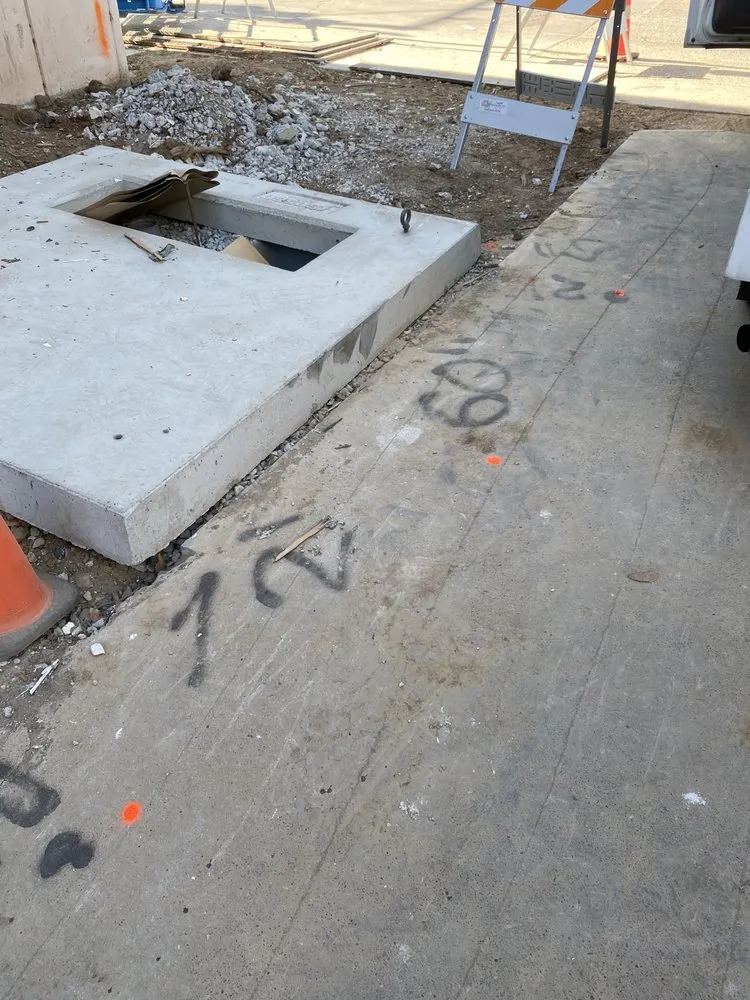 Slide of D 4 Electric