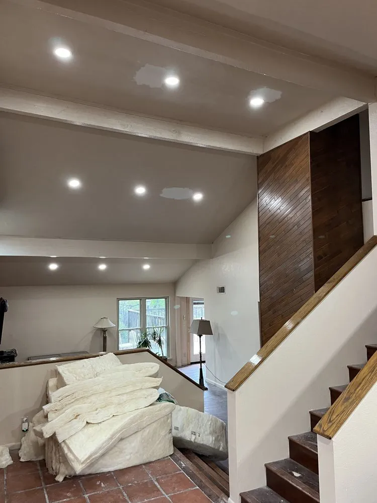 Slide of D and L Walton Electric