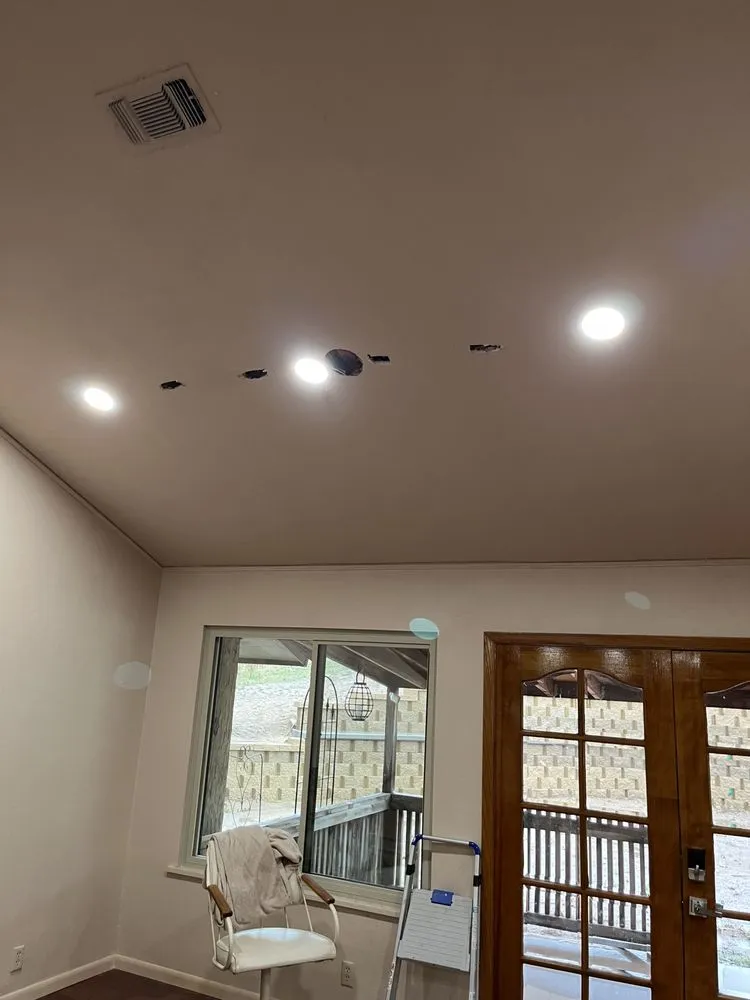 Slide of D and L Walton Electric