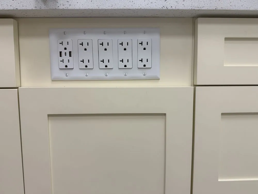 Slide of D Best Electric