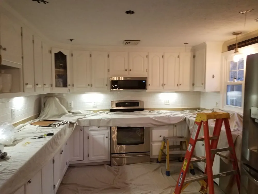 Professional outlet and switch repair experts serving South Walpole, MA - D E S Systems