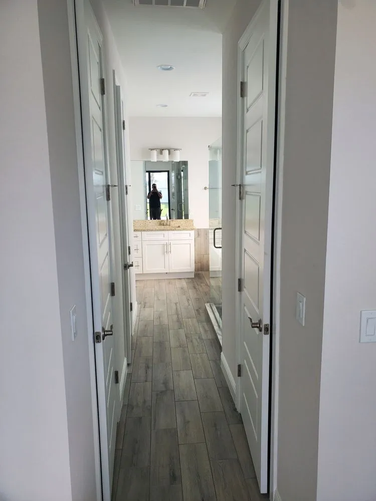 Slide of D Electrical Services