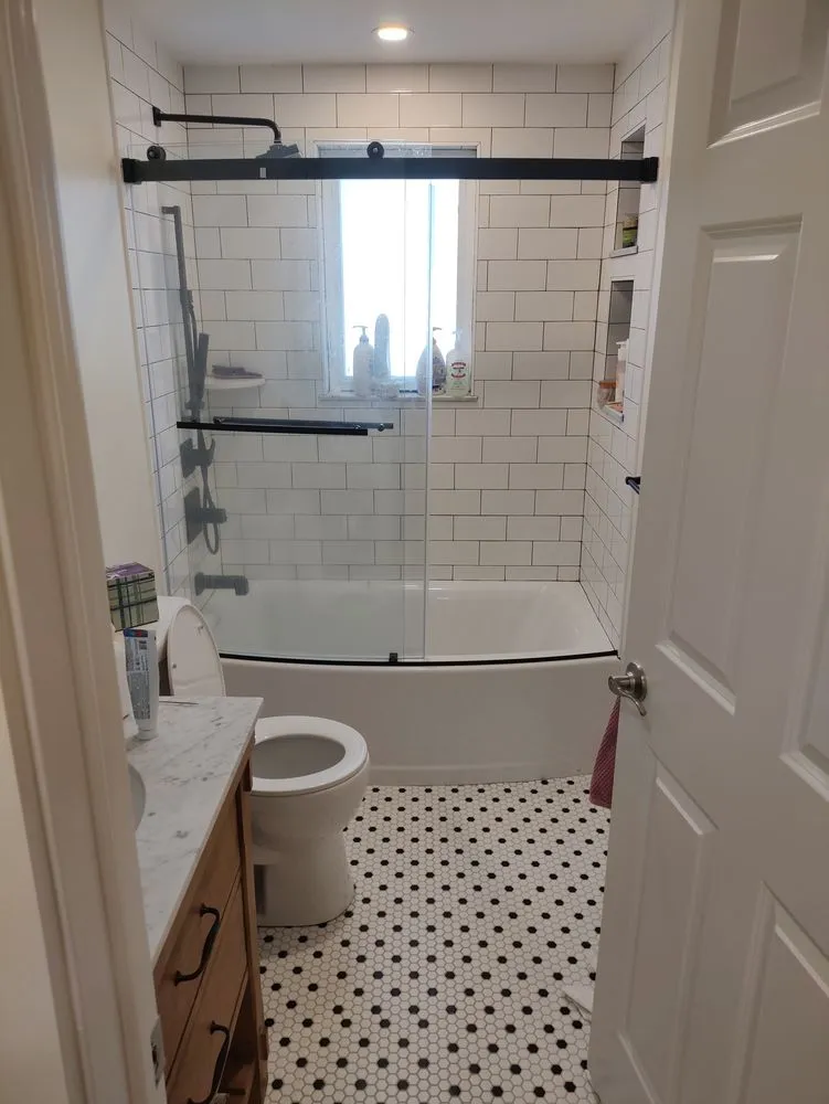 Slide of D Flores Construction