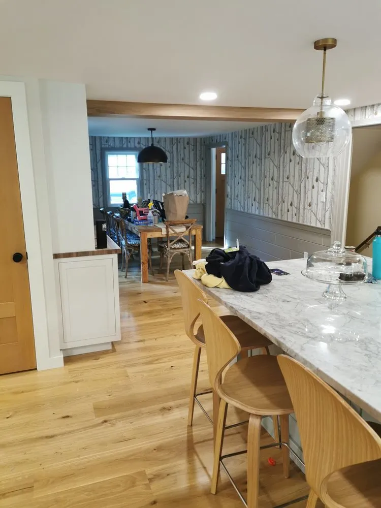 Slide of D Flores Construction