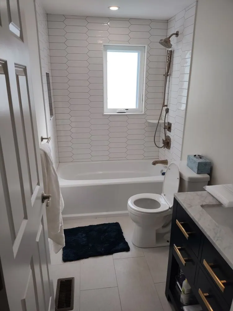 Slide of D Flores Construction