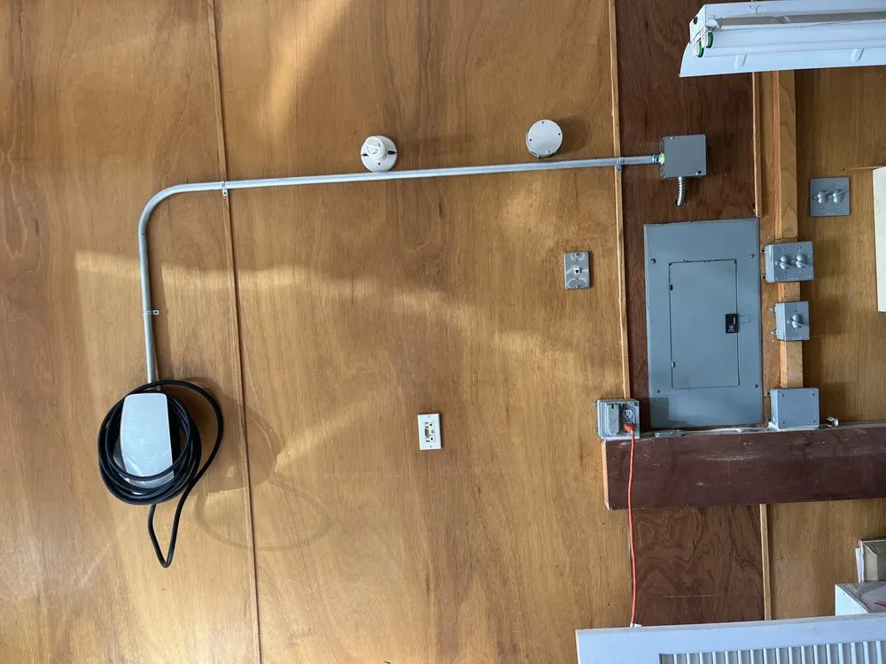 Slide of D-Line Electric