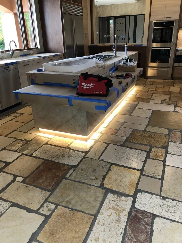 Slide of D R Electric