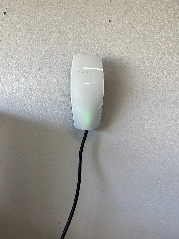 Slide of D S Electrical