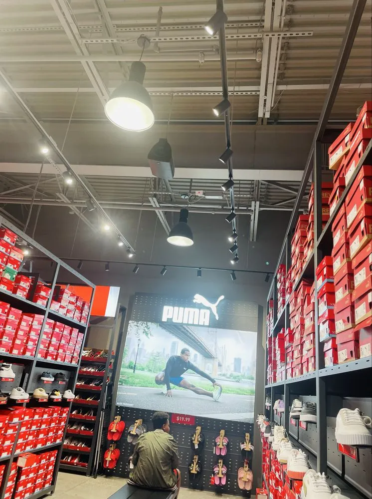 Slide of D Smith Electric