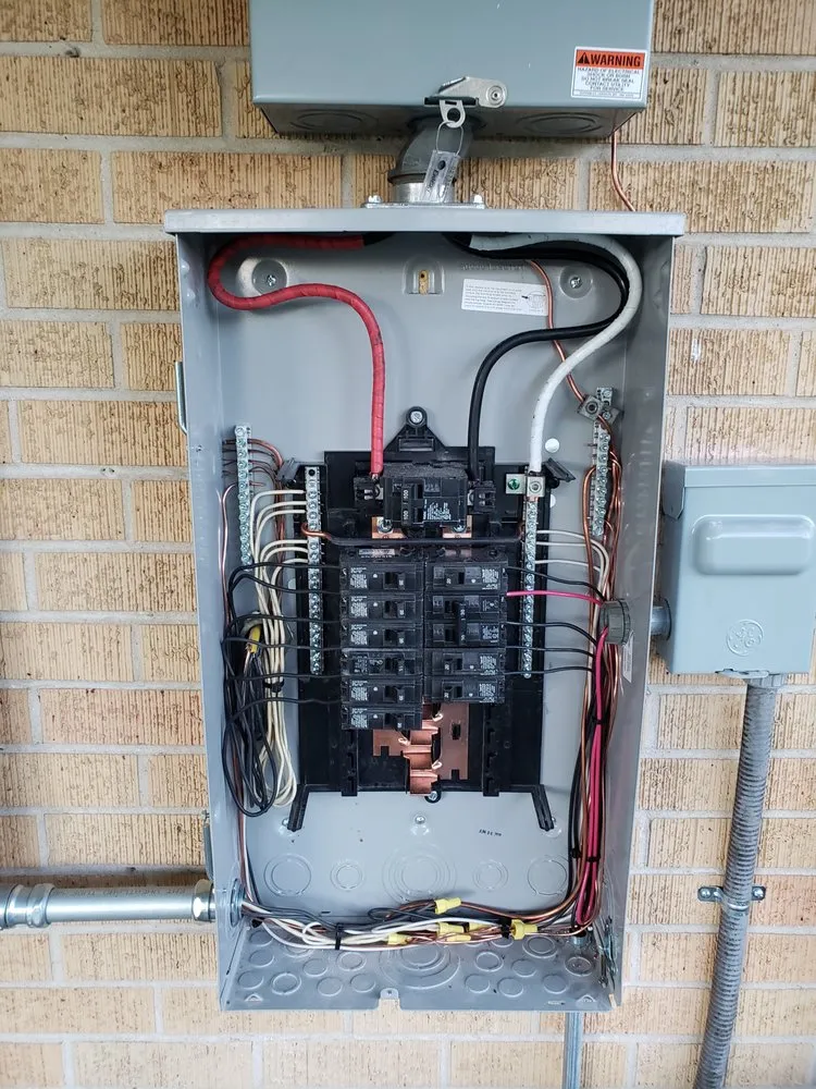 Expert electrician providing wiring installation in Metairie, LA - D Sykes Electric