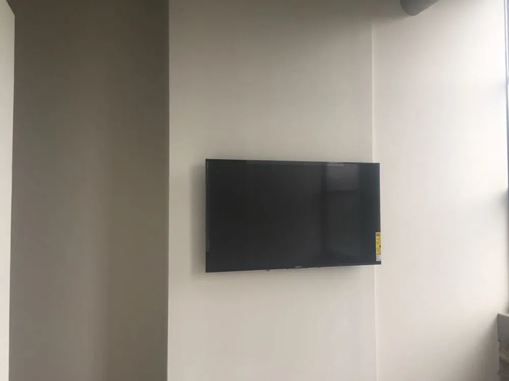 Affordable electrician providing lighting installation in ,