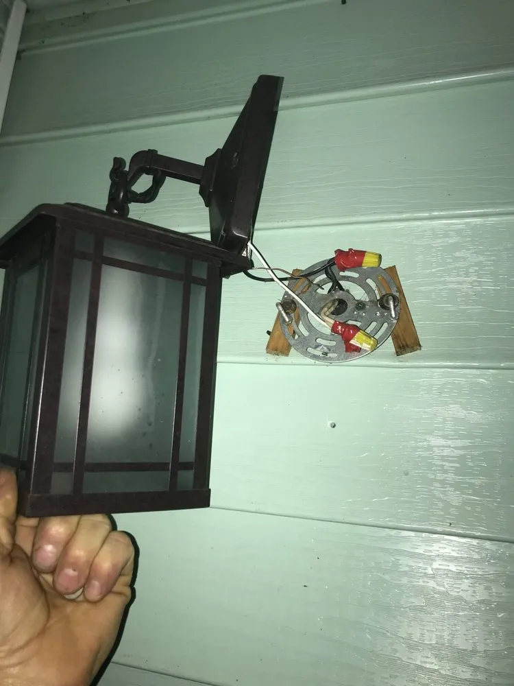 Slide of D3 Electric Inc