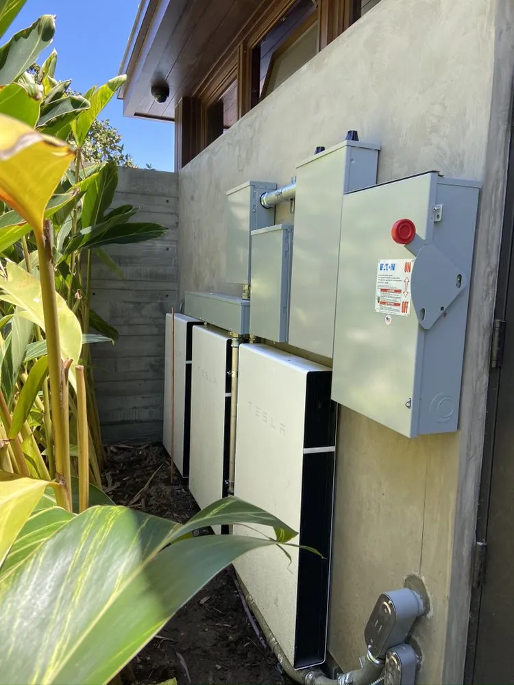 Slide of D3 Electric