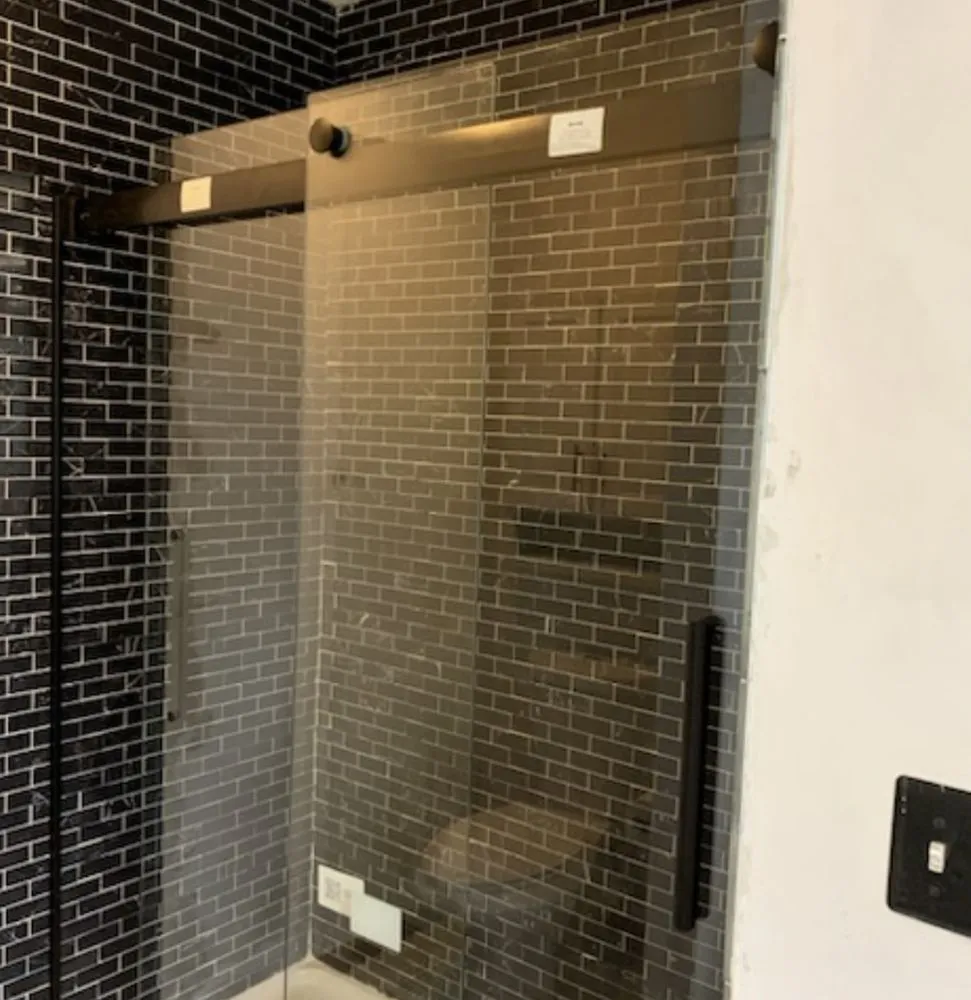 Slide of DA Electric & Contracting