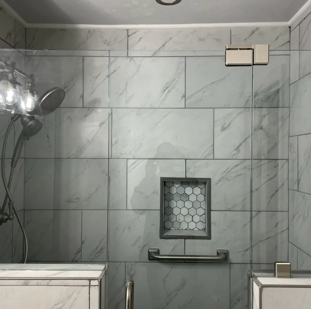 Slide of DA Electric & Contracting