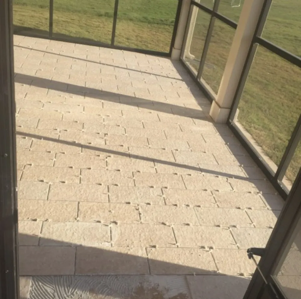 Slide of DA Electric & Contracting