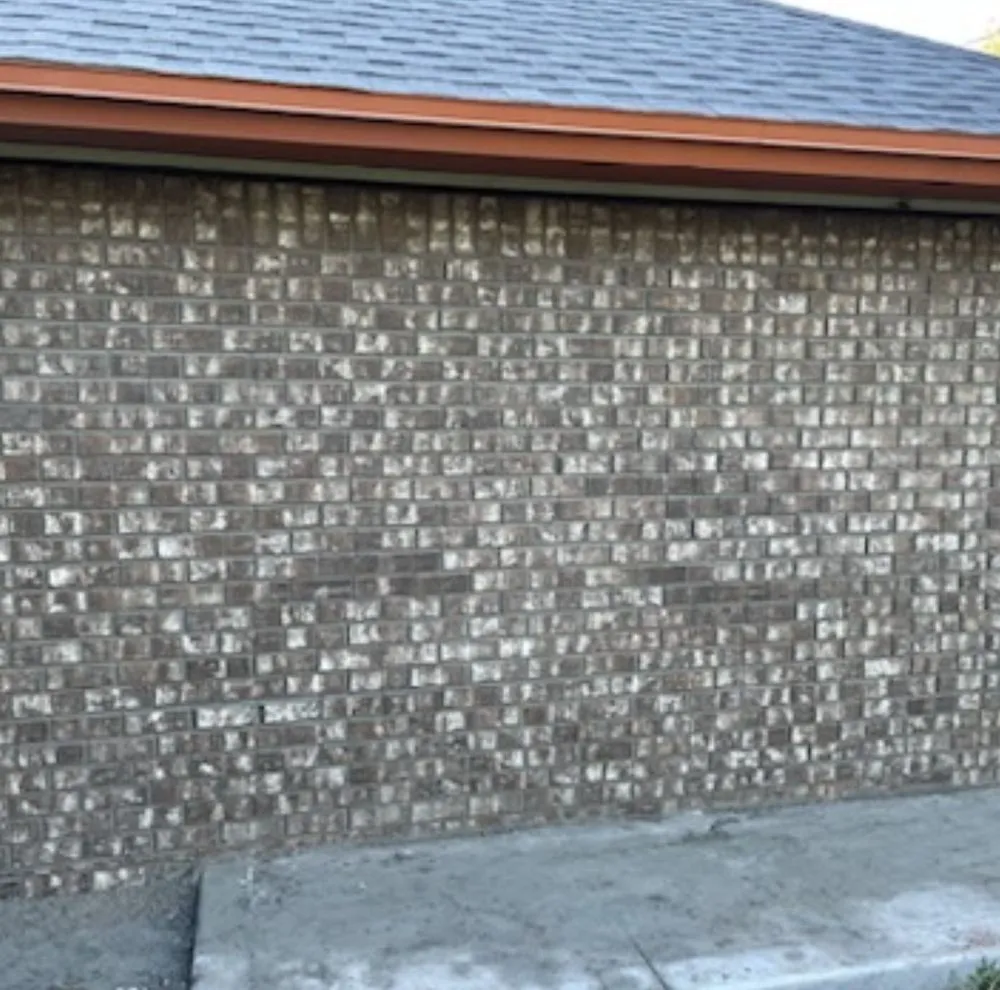 Slide of DA Electric & Contracting