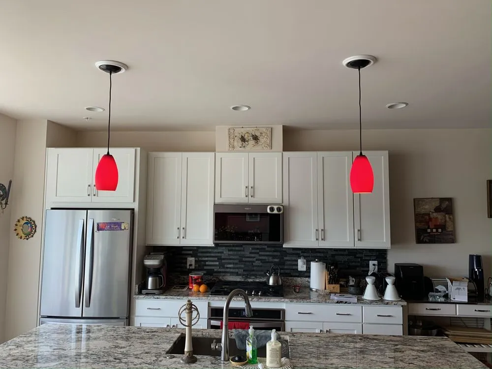 Slide of D&A Electric Services