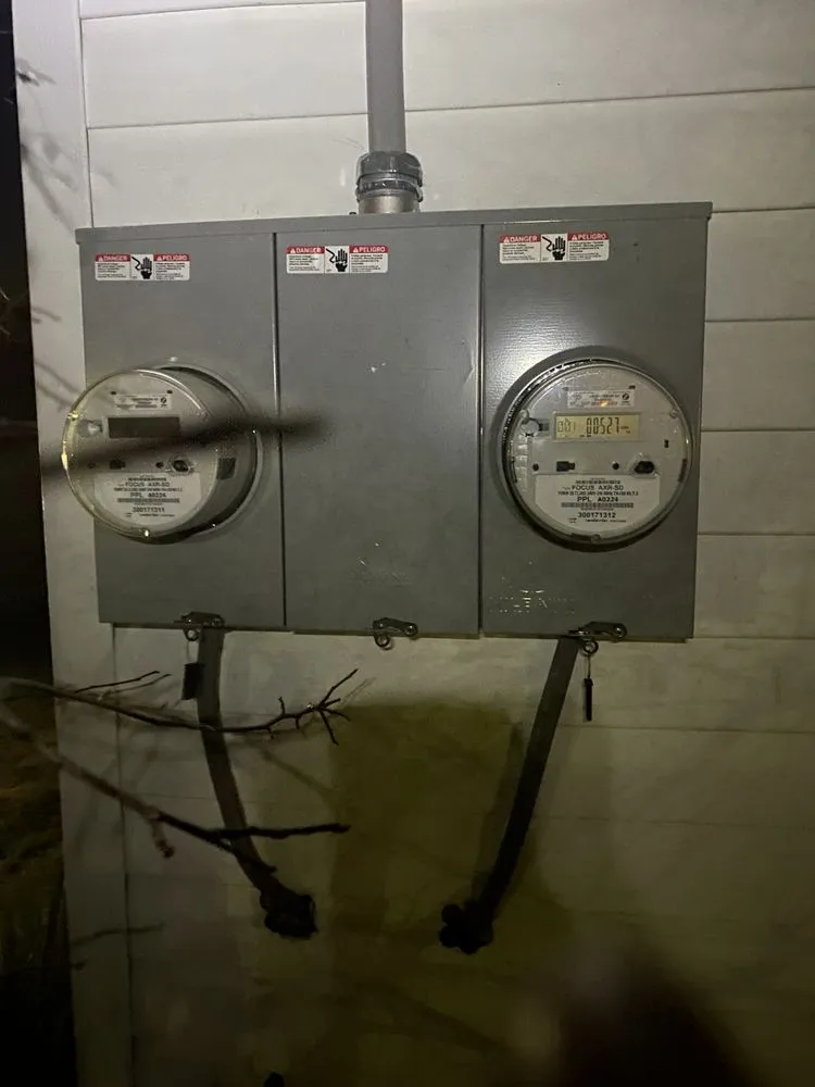 Slide of D&A Electric