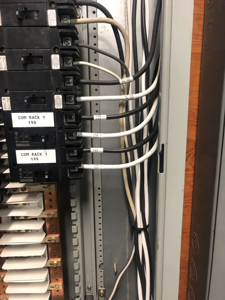 Slide of D&A Electric