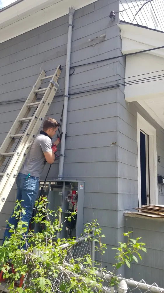 Slide of Daaboul Electrical